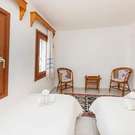 Вилла Triplex With An Amazing View In Bodrum *